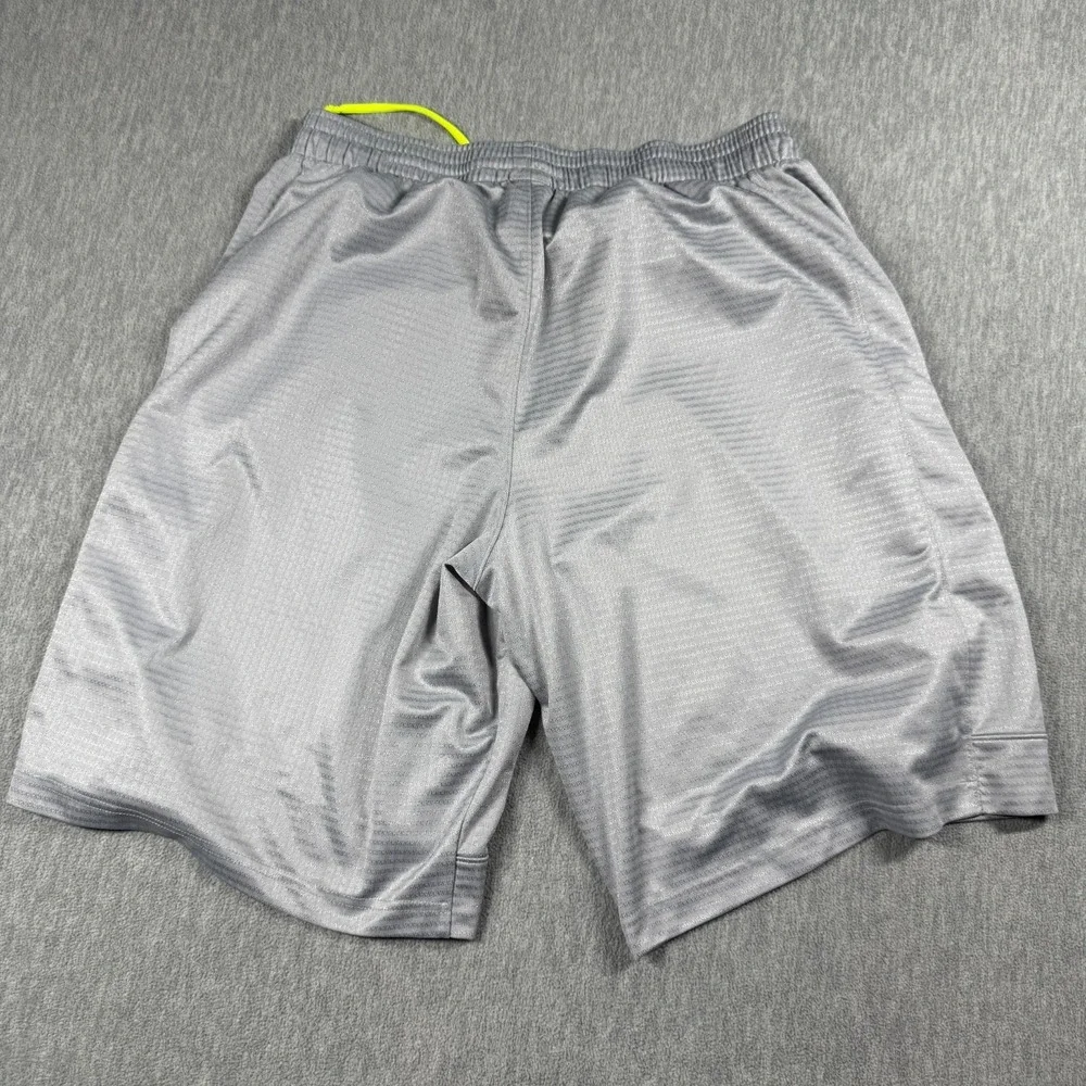 Nike Shorts Mens XL Grey Athletic Basketball Gym Workout Running Mesh Drawstring